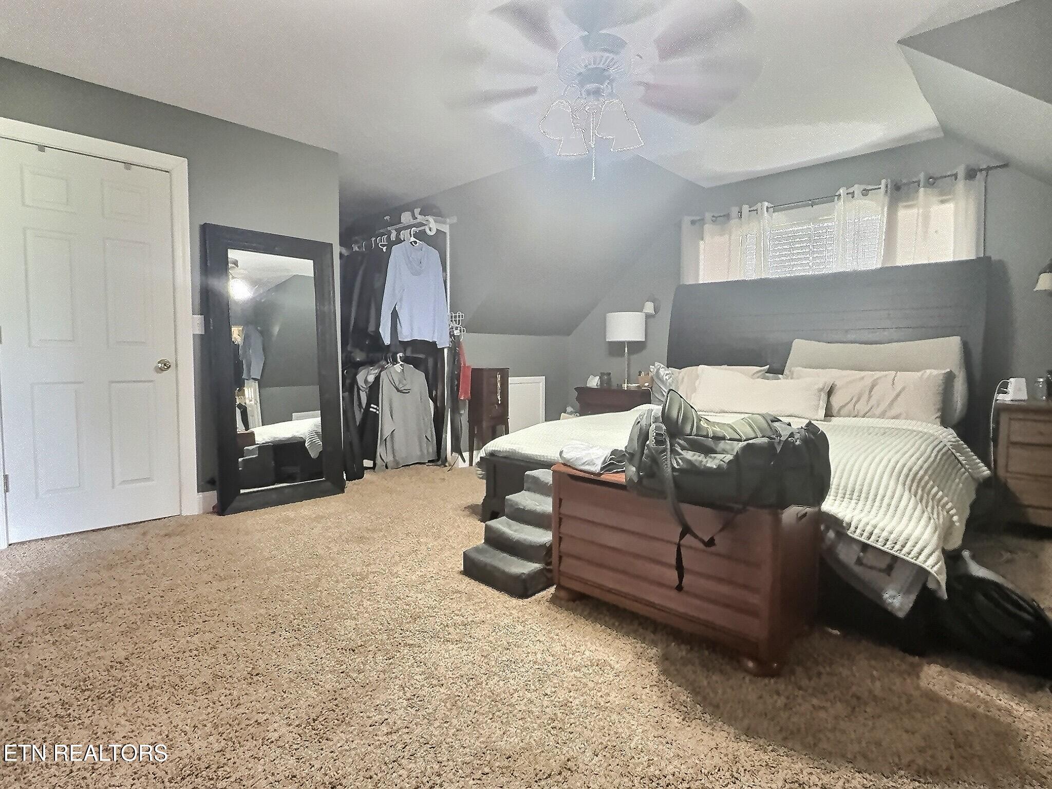 1292 Martin Lane, LaFollette