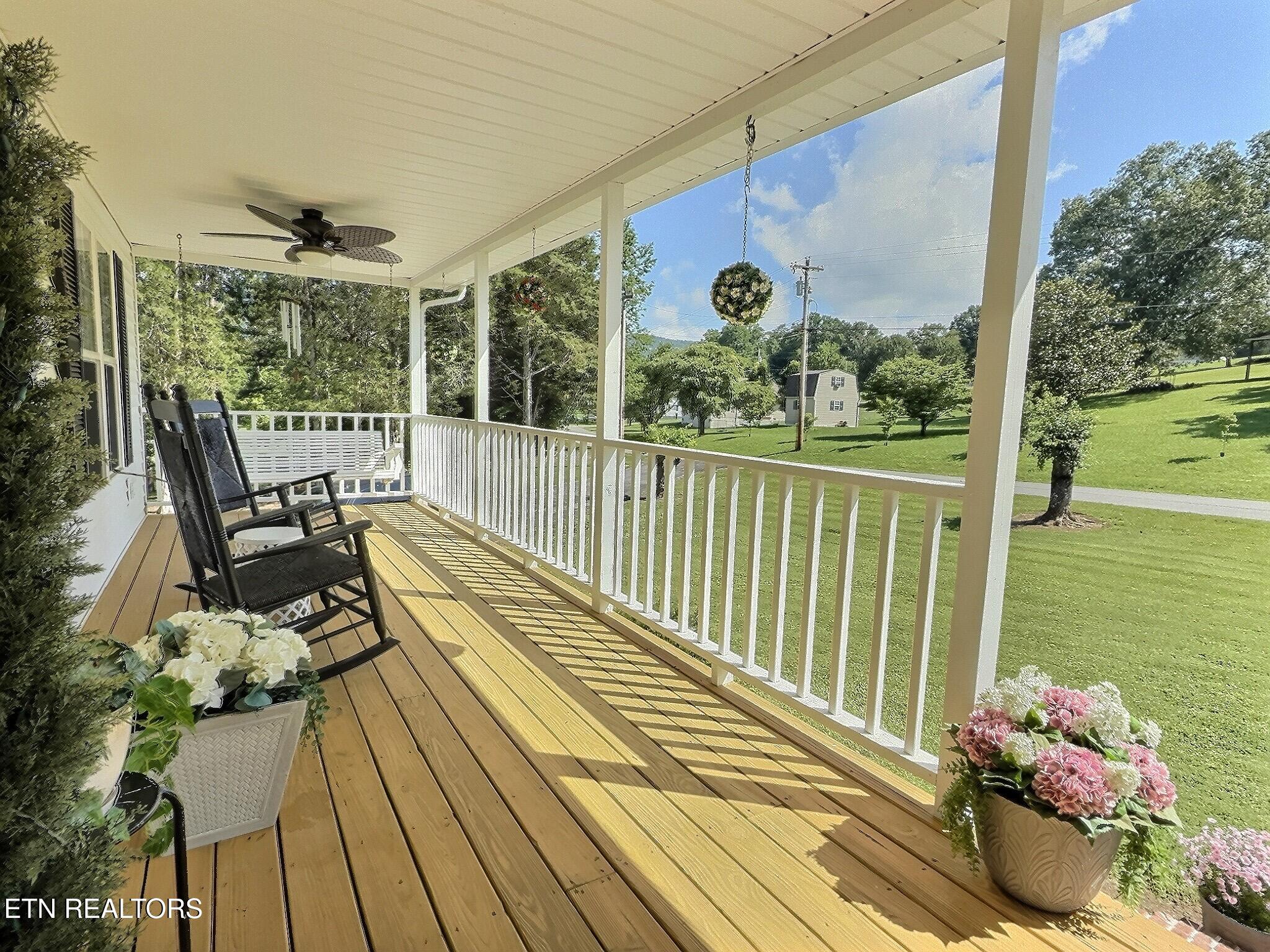 1292 Martin Lane, LaFollette