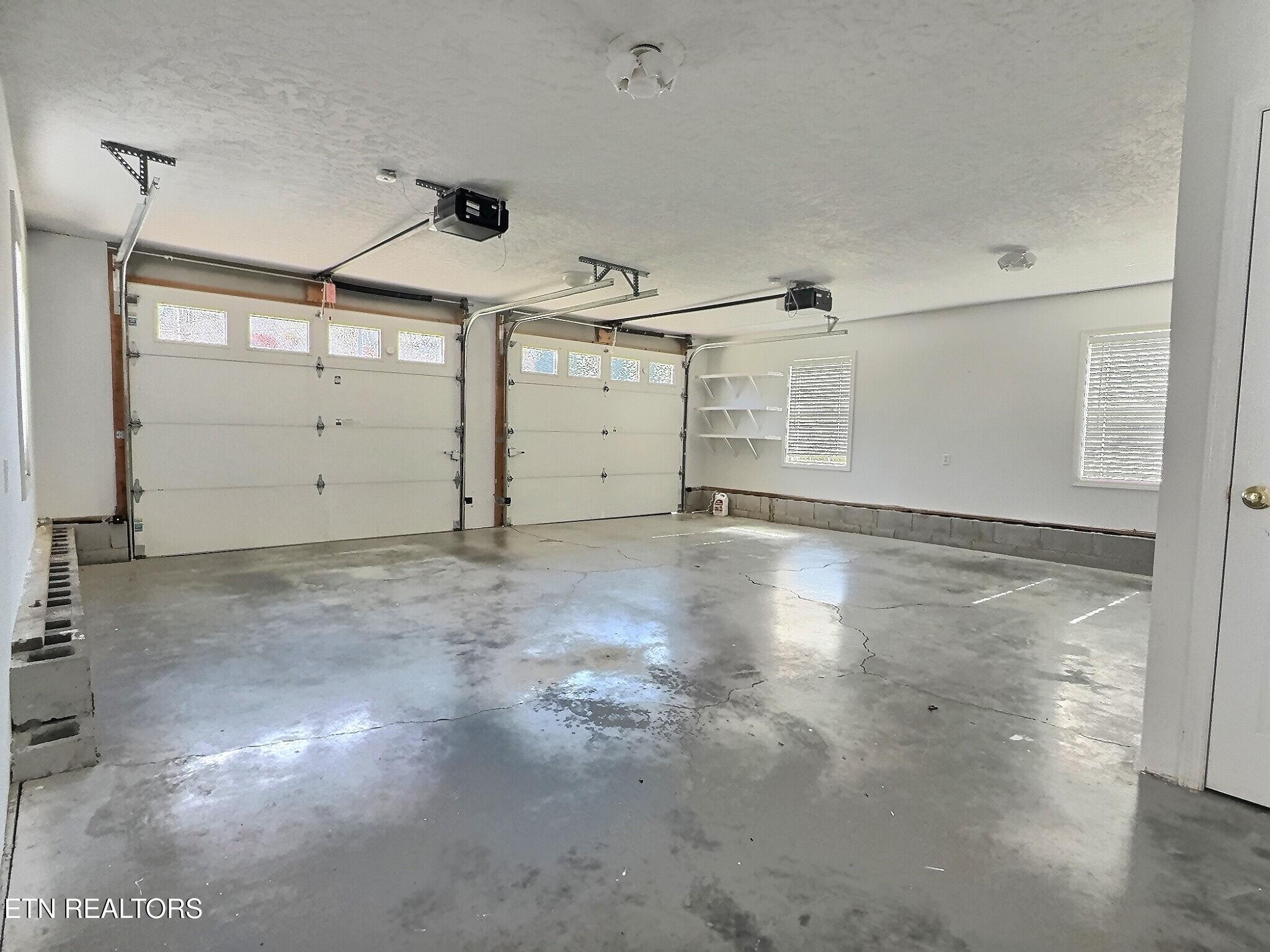 1292 Martin Lane, LaFollette