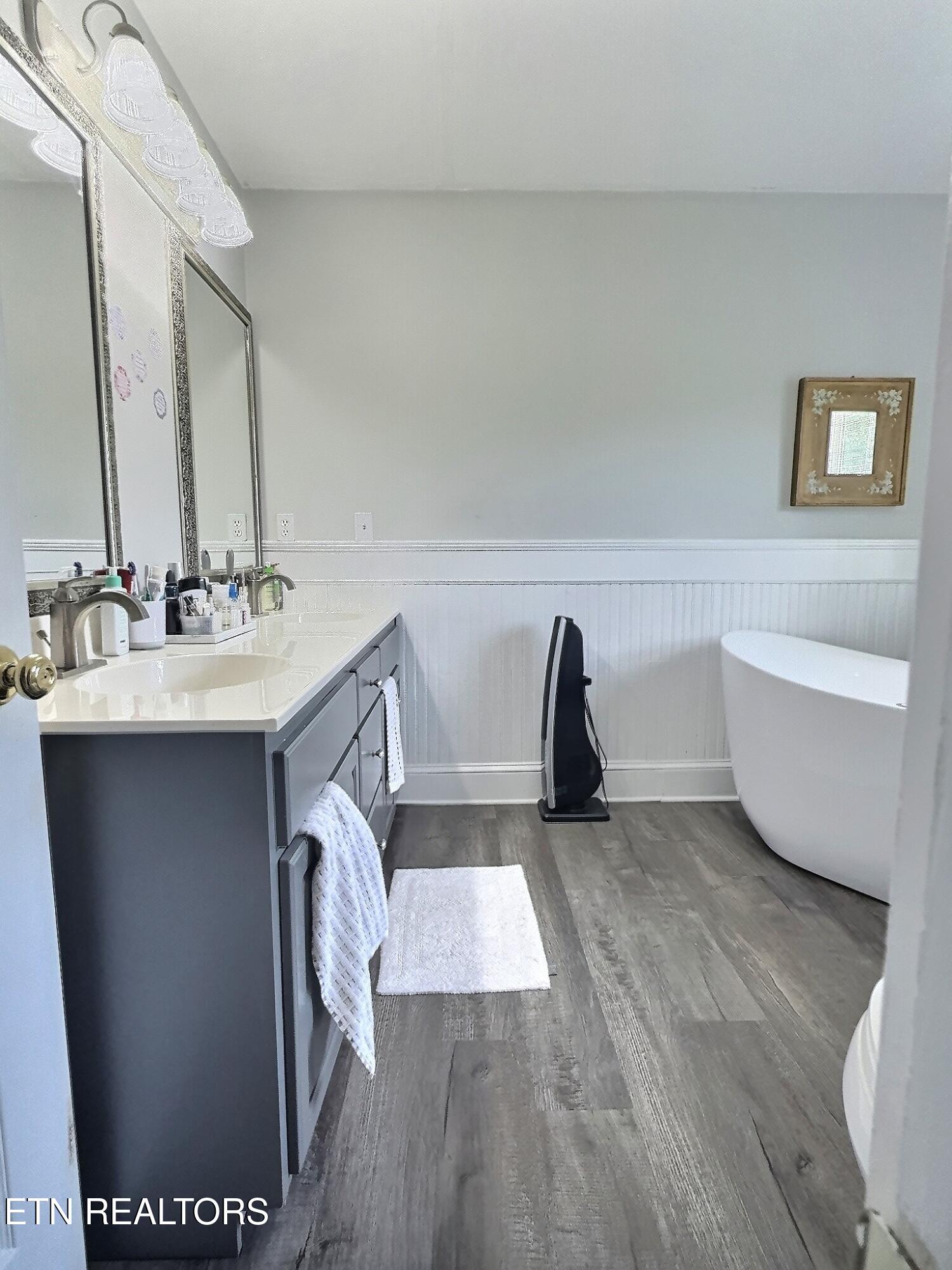 1292 Martin Lane, LaFollette