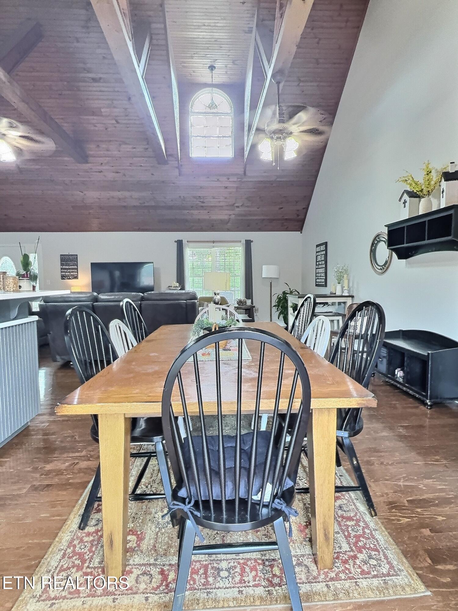 1292 Martin Lane, LaFollette