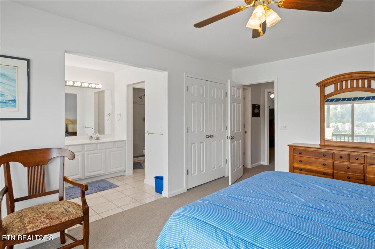 245 Doe Lane, 10, LaFollette Unit: 10