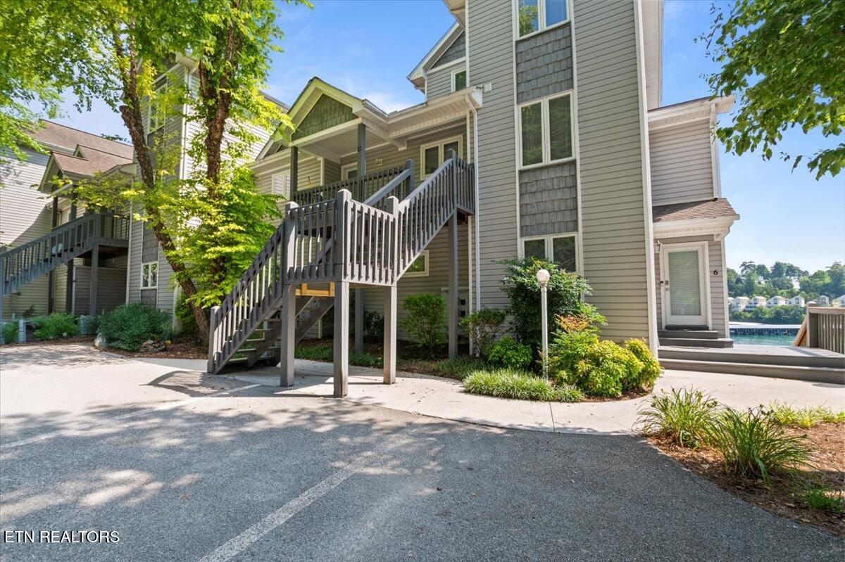 245 Doe Lane, 10, LaFollette Unit: 10