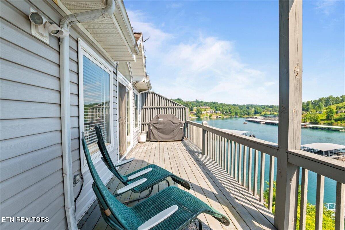 245 Doe Lane, 10, LaFollette Unit: 10