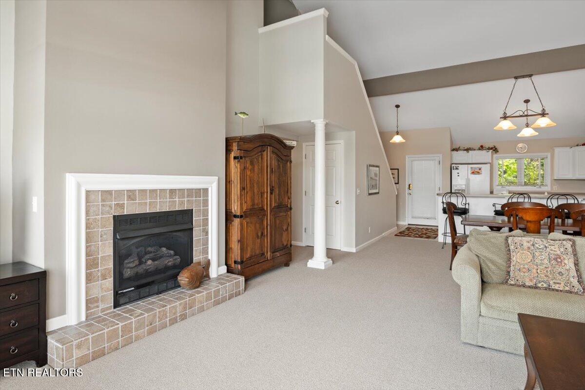 245 Doe Lane, 10, LaFollette Unit: 10