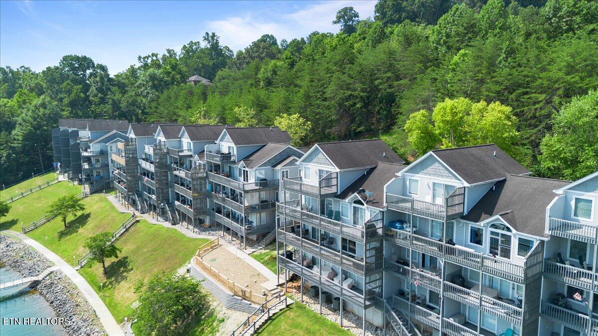 245 Doe Lane, 10, LaFollette Unit: 10