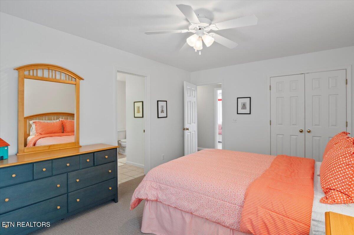 245 Doe Lane, 10, LaFollette Unit: 10