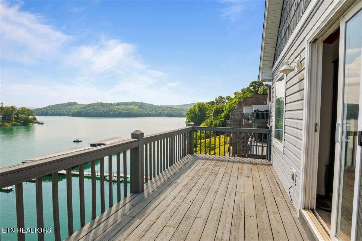 245 Doe Lane, 10, LaFollette Unit: 10