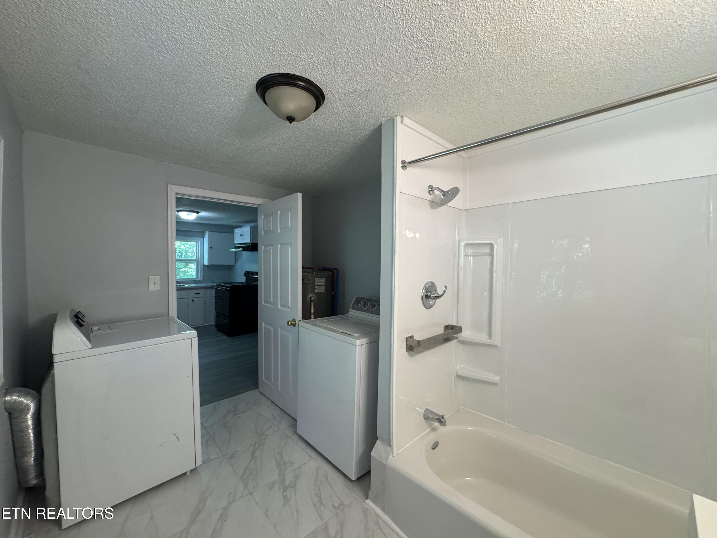 914 S 13th St, LaFollette