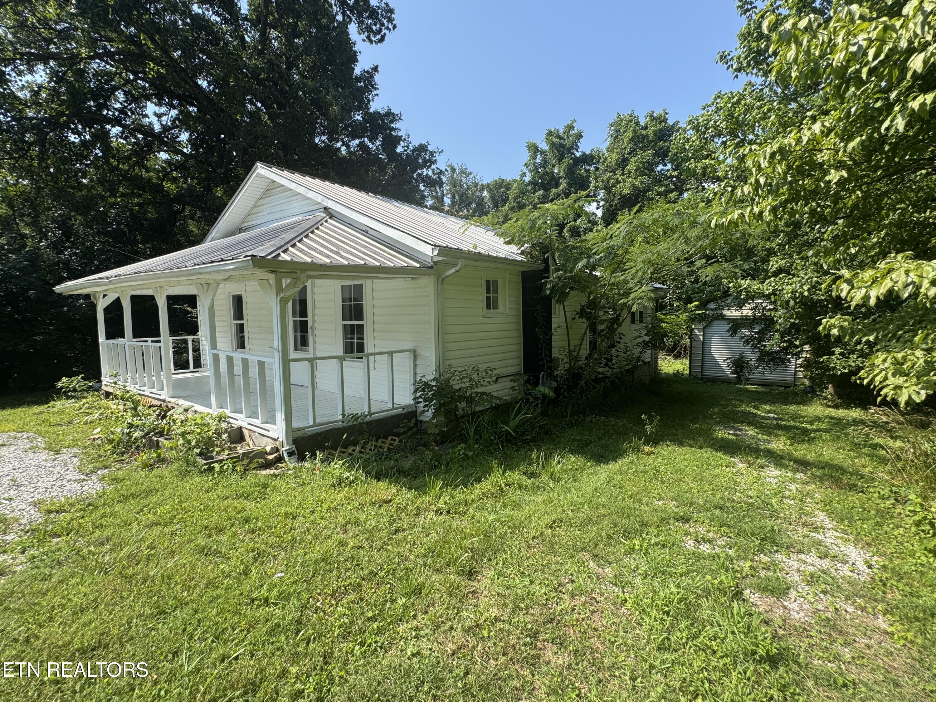 914 S 13th St, LaFollette