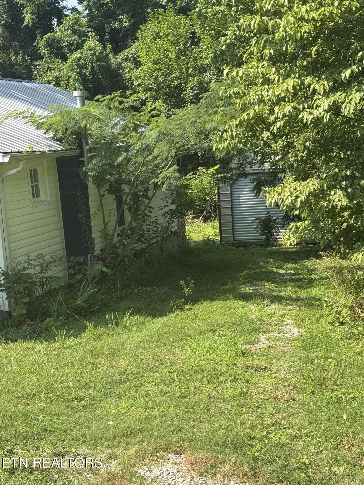 914 S 13th St, LaFollette