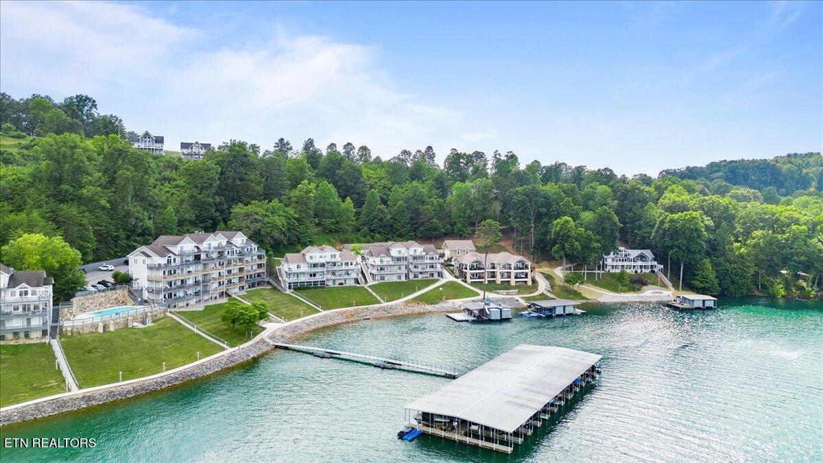 243 Doe Lane, 1, LaFollette Unit: 1