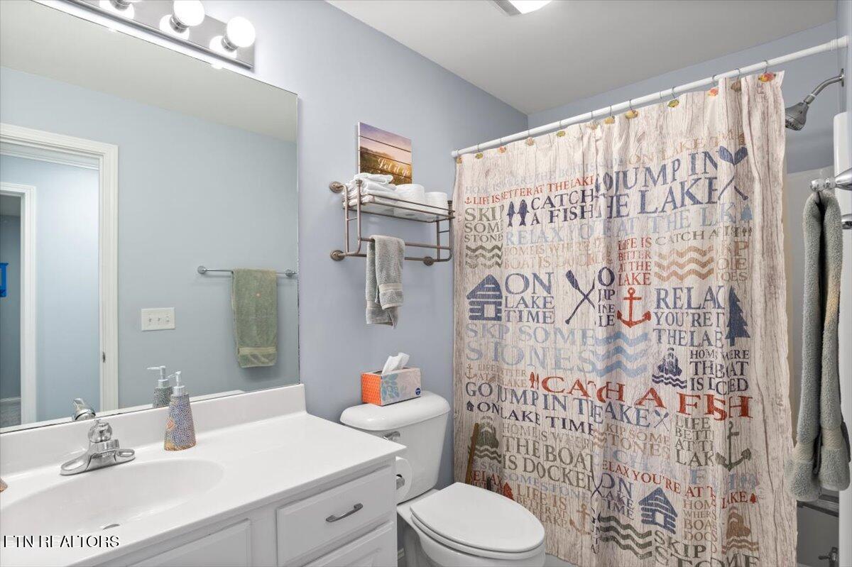 243 Doe Lane, 1, LaFollette Unit: 1