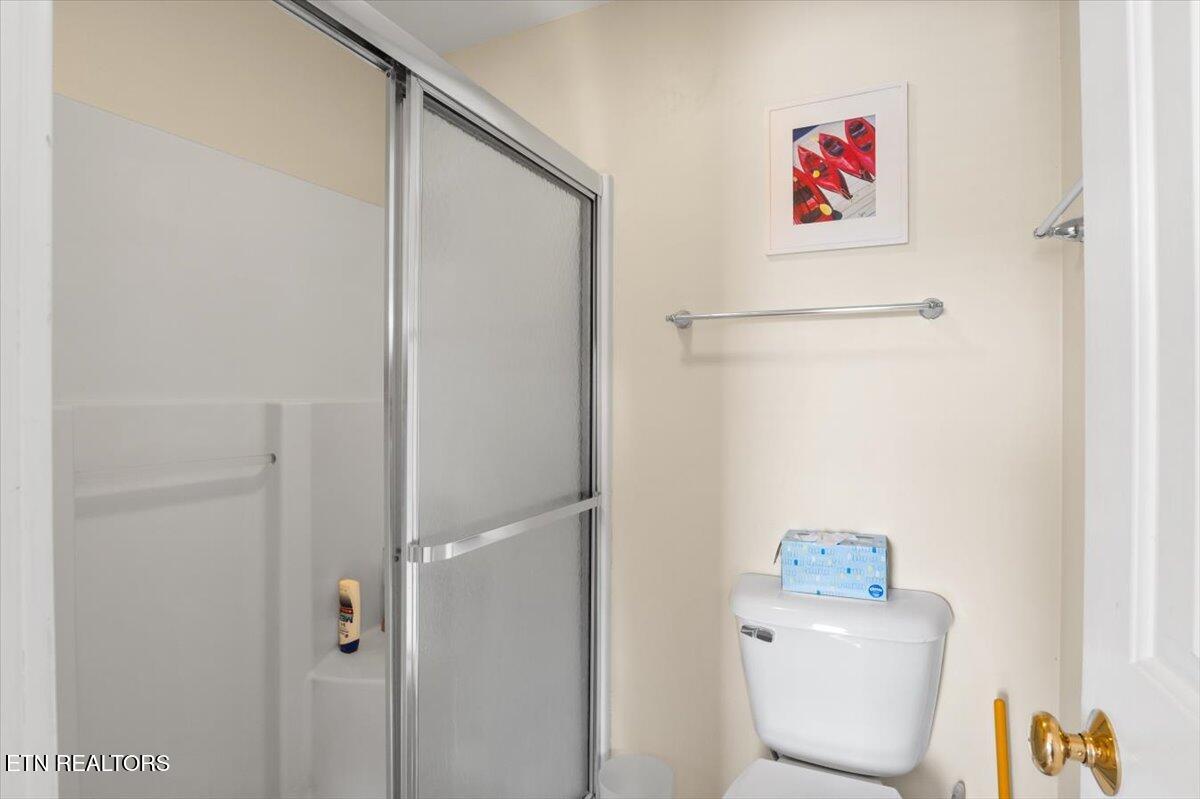 243 Doe Lane, 1, LaFollette Unit: 1