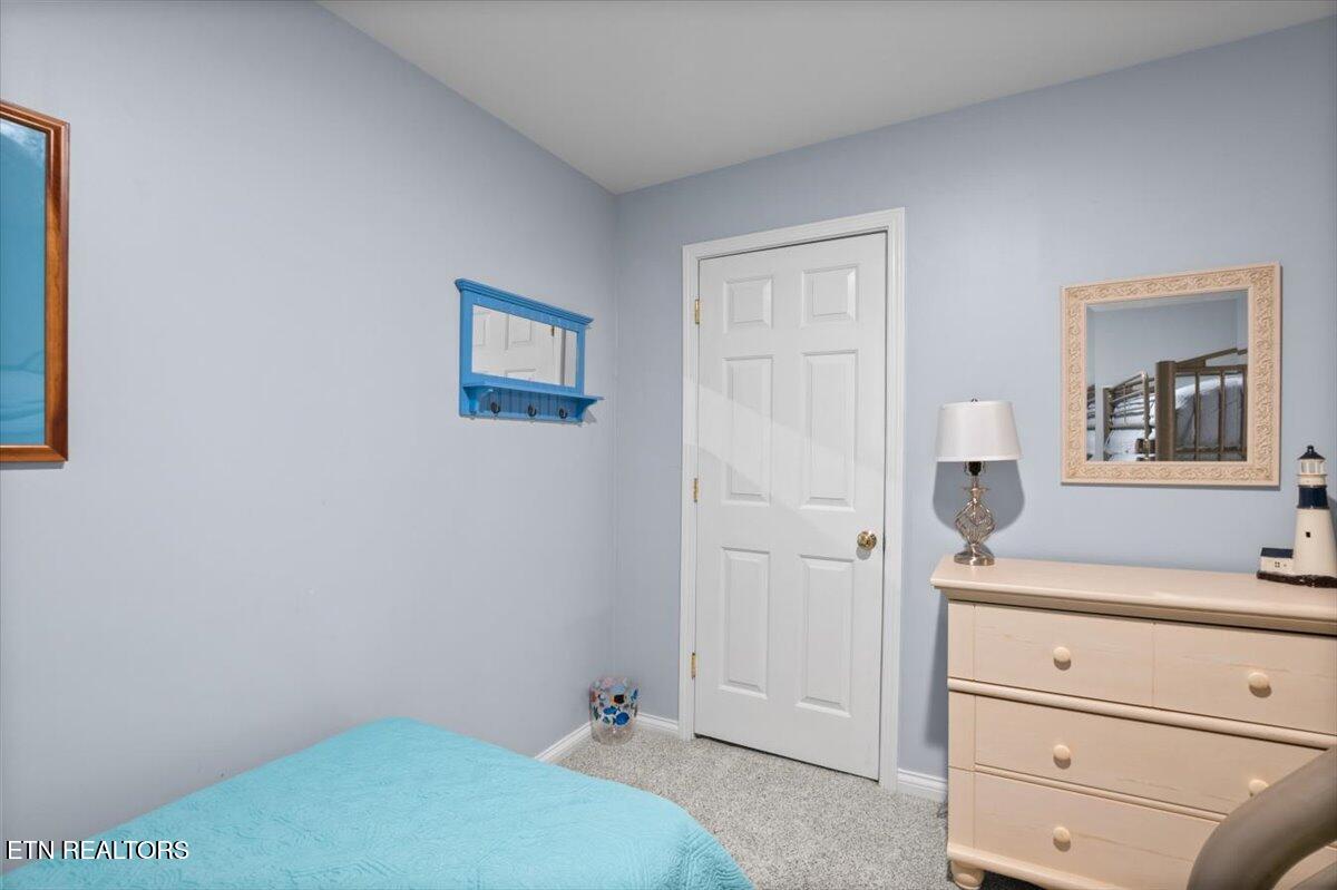 243 Doe Lane, 1, LaFollette Unit: 1