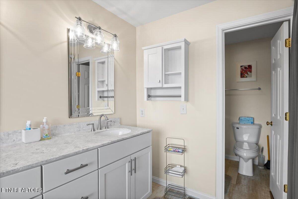 243 Doe Lane, 1, LaFollette Unit: 1