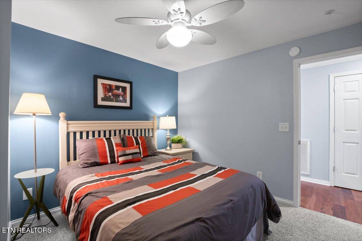 243 Doe Lane, 1, LaFollette Unit: 1