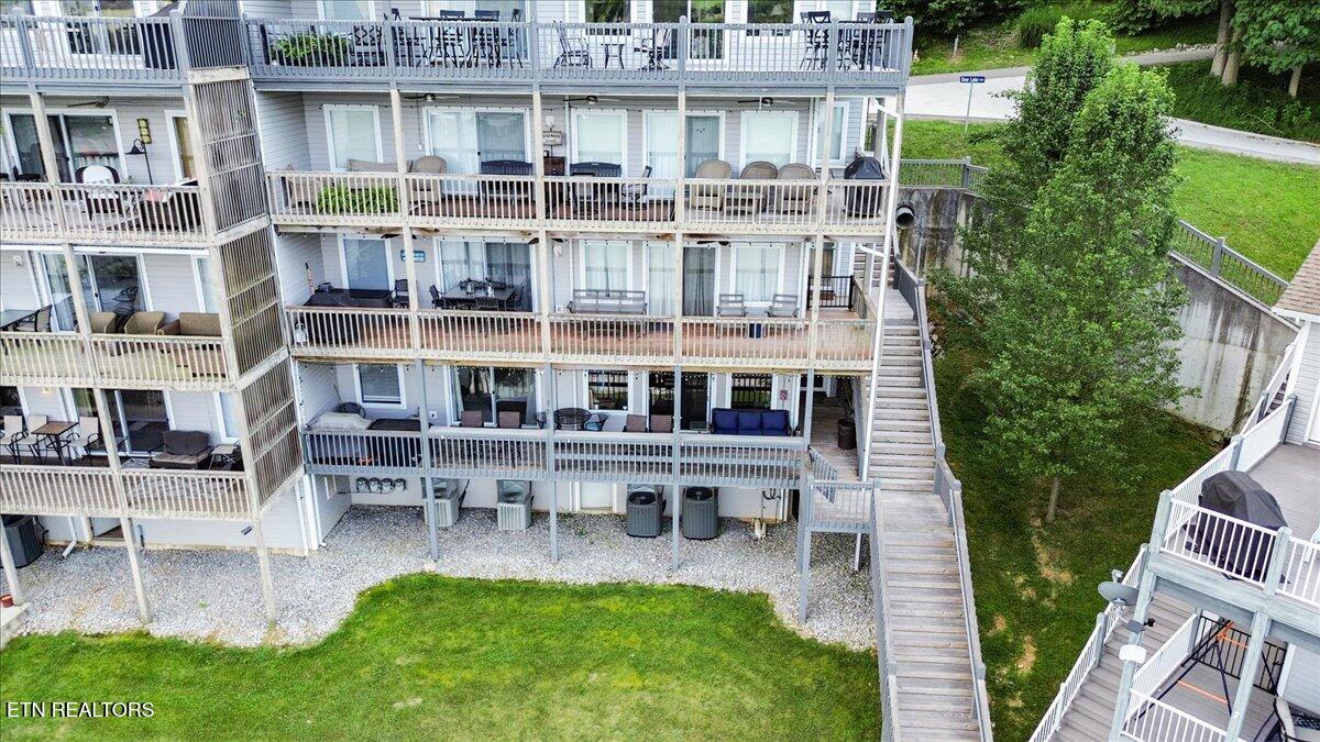 243 Doe Lane, 1, LaFollette Unit: 1