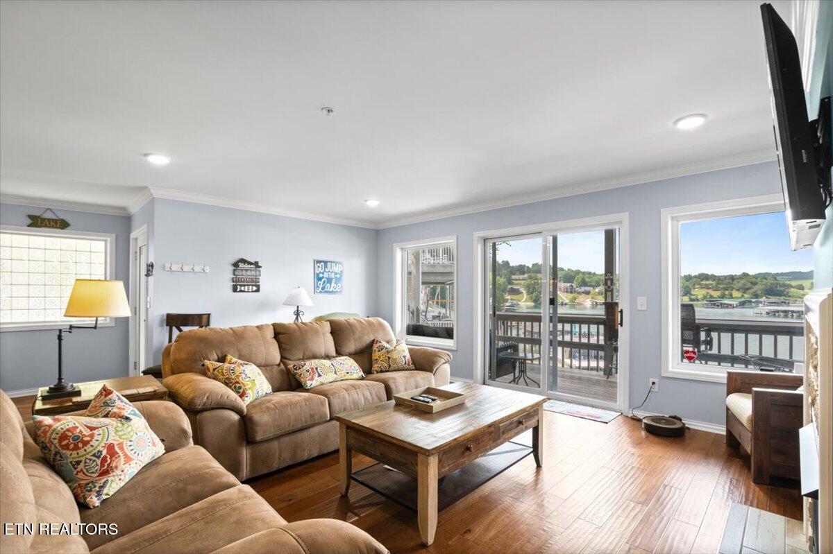 243 Doe Lane, 1, LaFollette Unit: 1