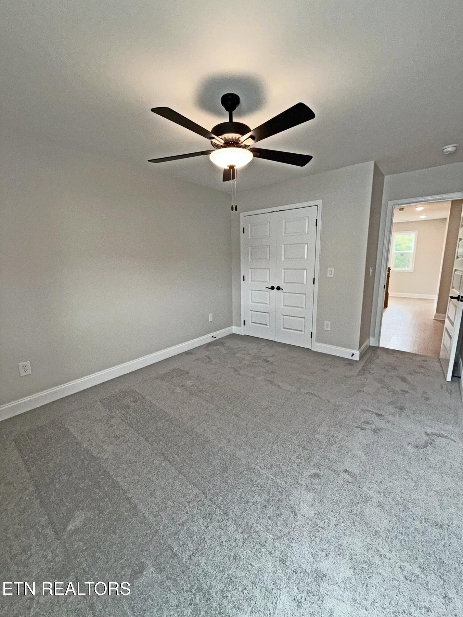 124 Chelsea Lane, LaFollette