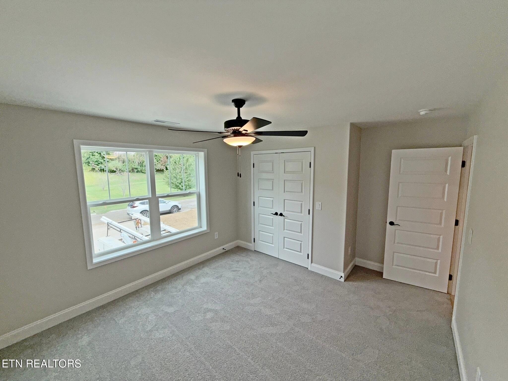 124 Chelsea Lane, LaFollette