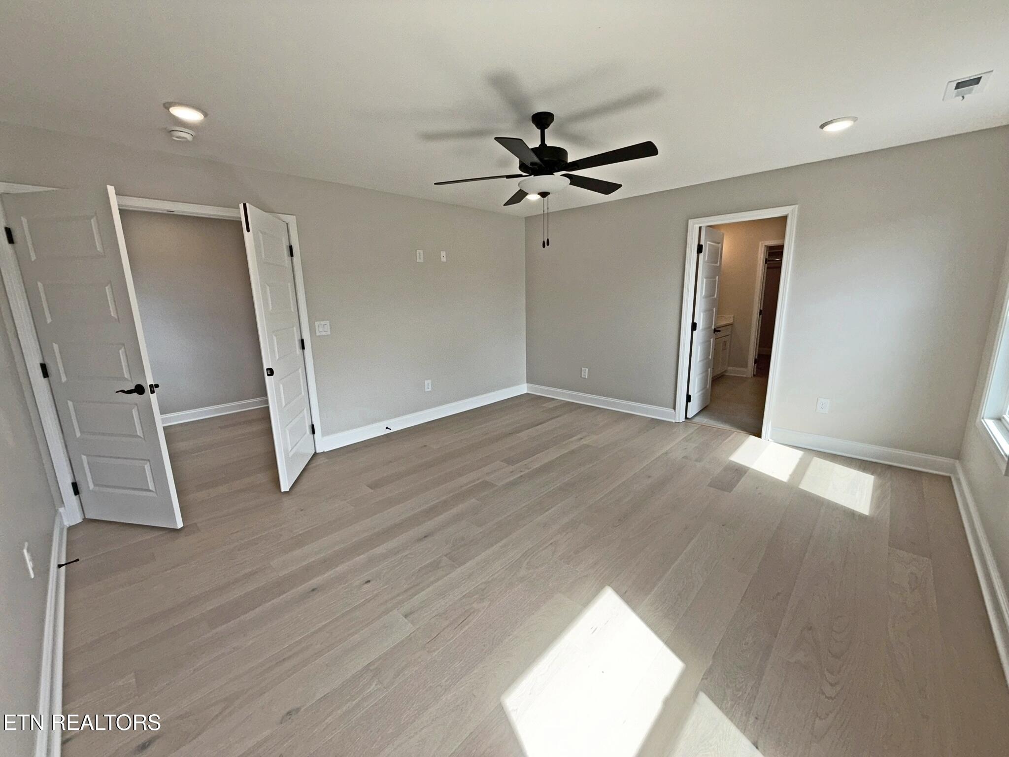 124 Chelsea Lane, LaFollette