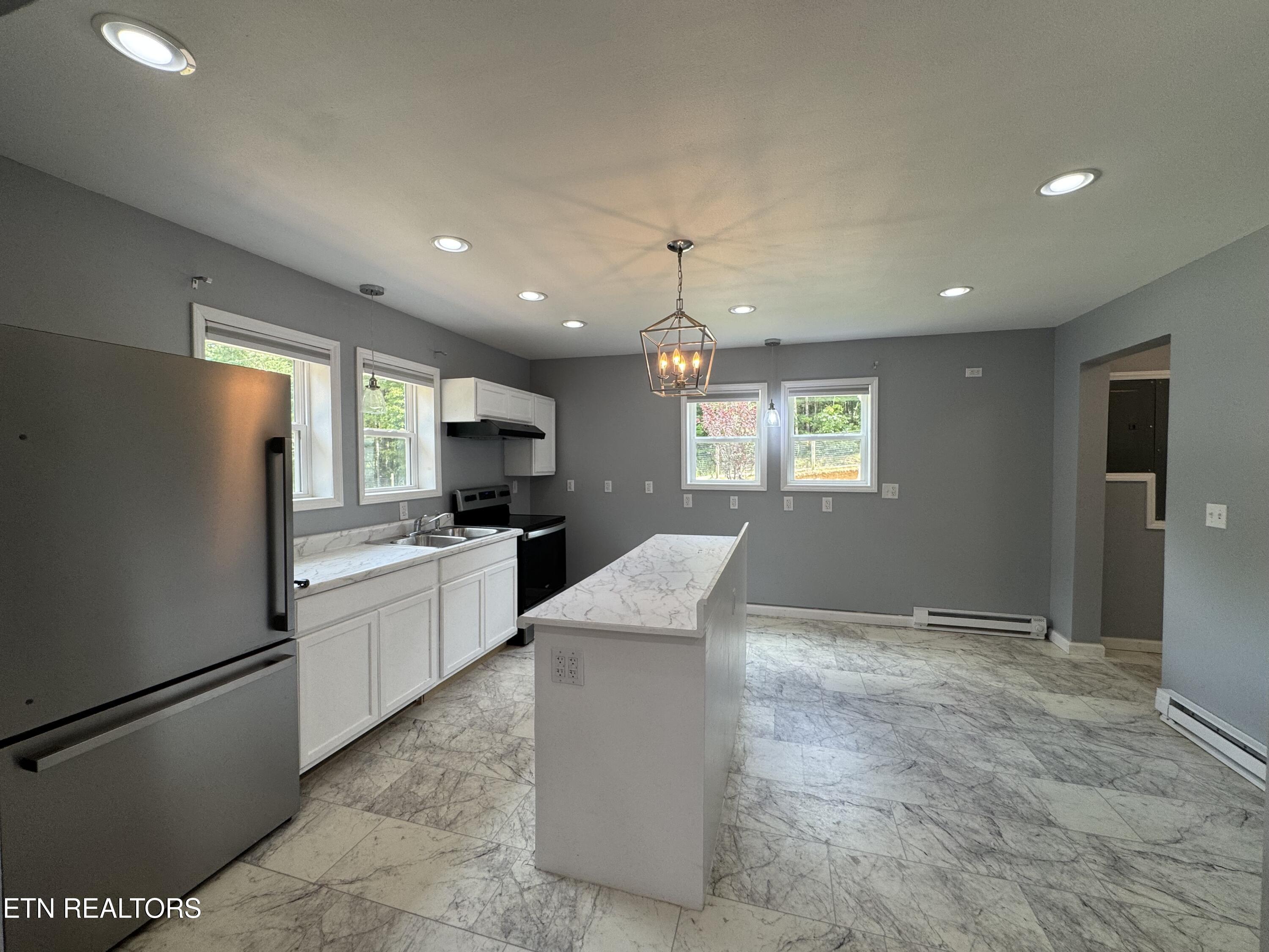 229 Ridge Top Circle