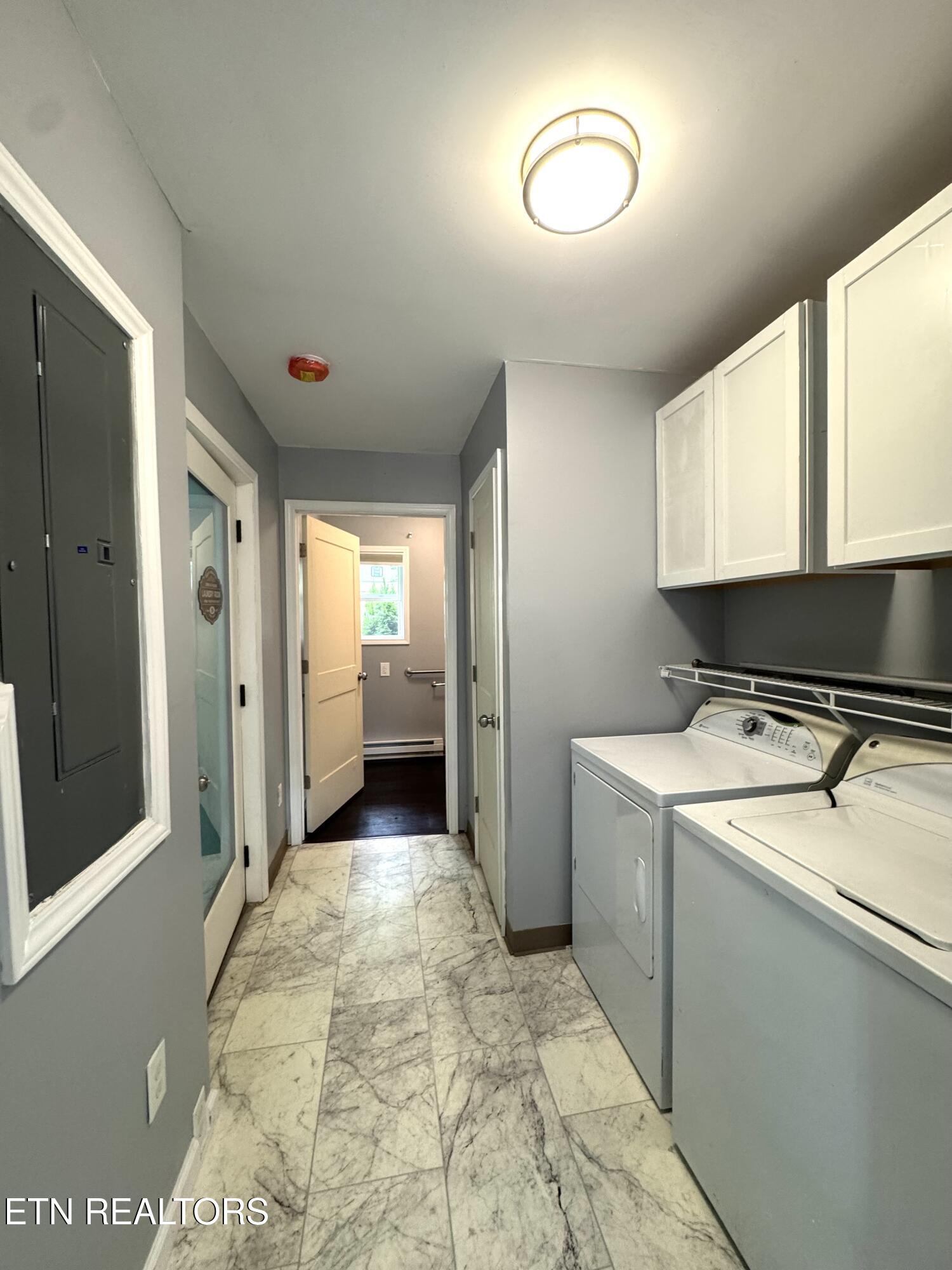 229 Ridge Top Circle