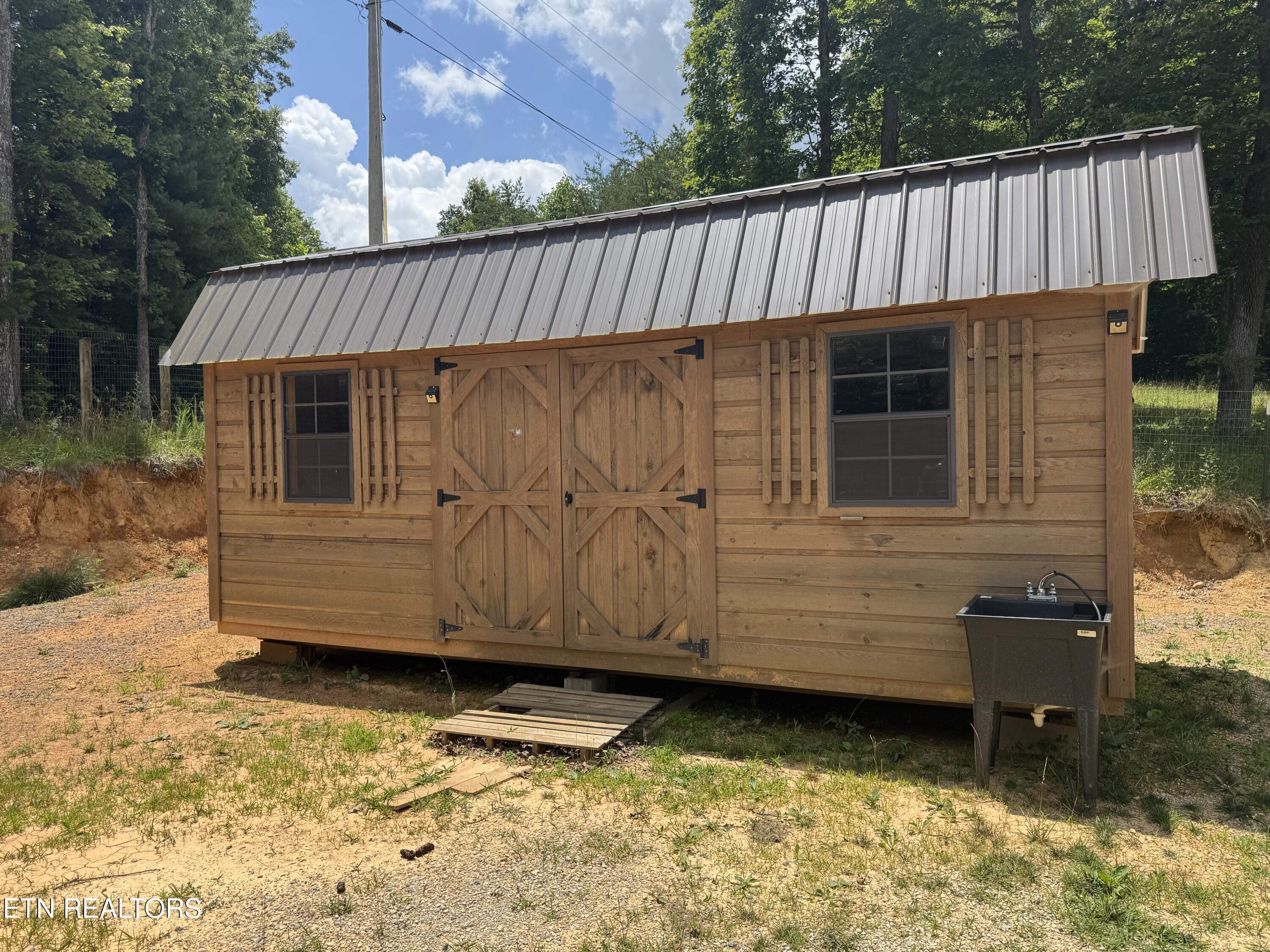 229 Ridge Top Circle