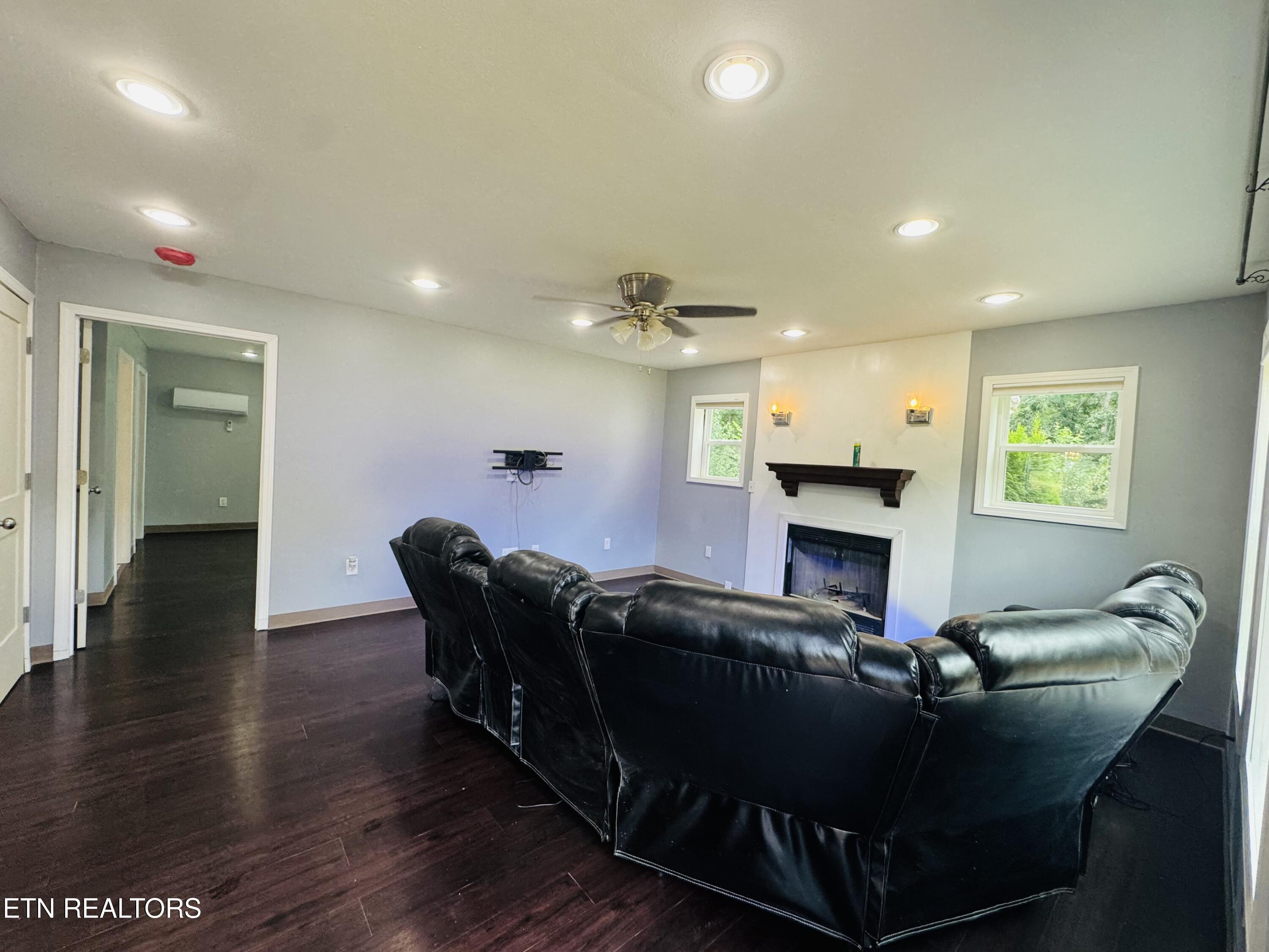 229 Ridge Top Circle