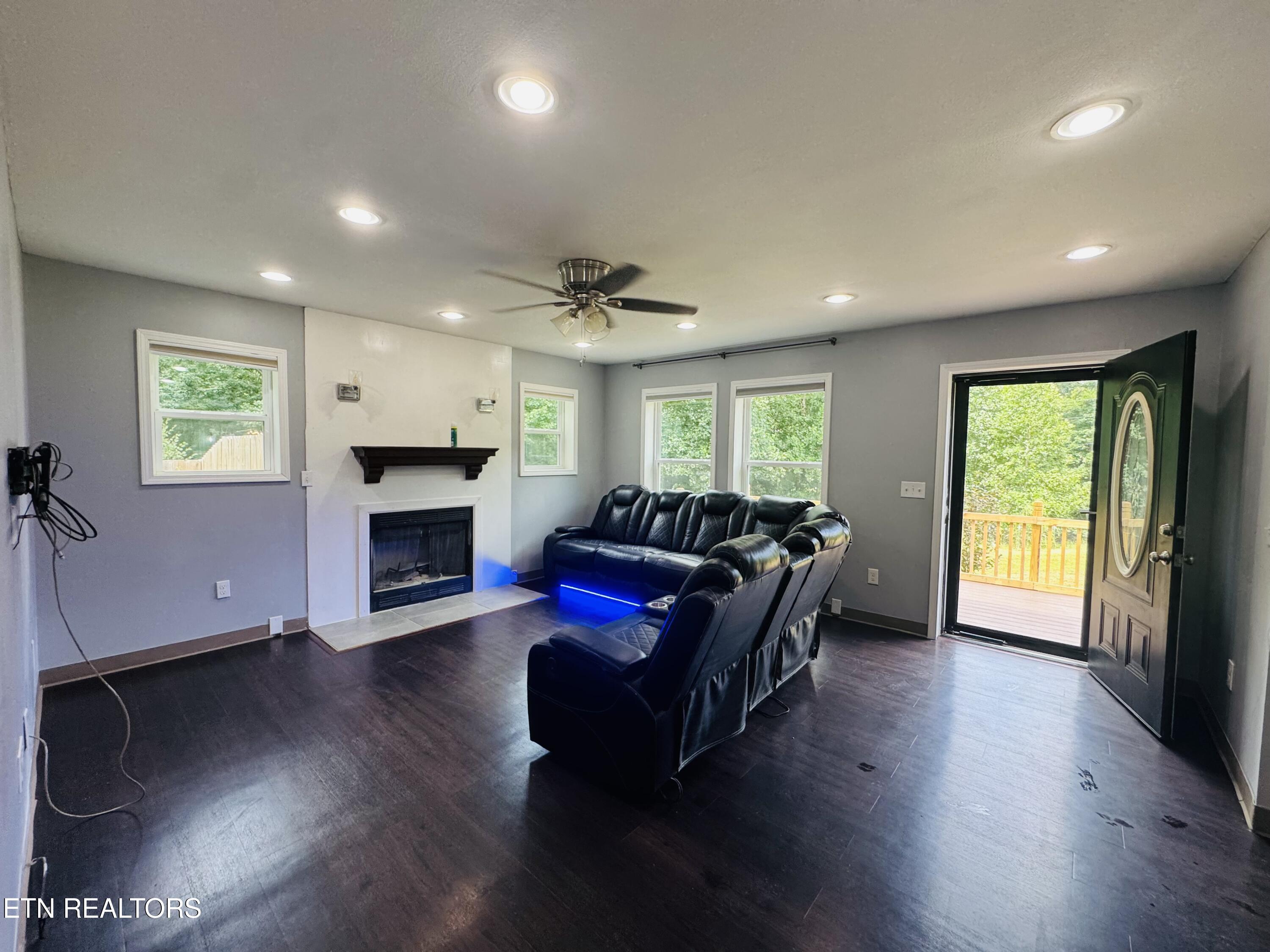 229 Ridge Top Circle