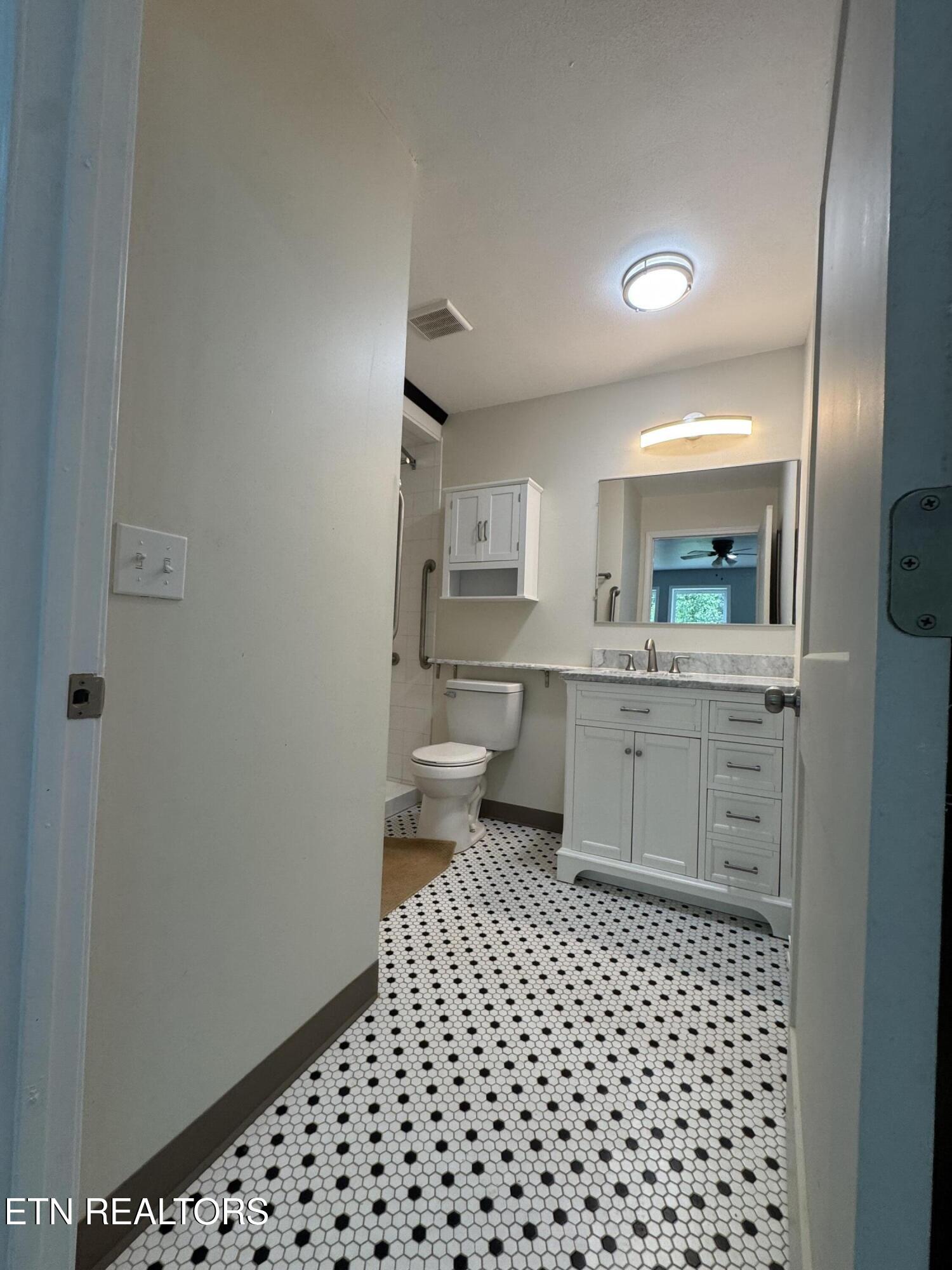 229 Ridge Top Circle