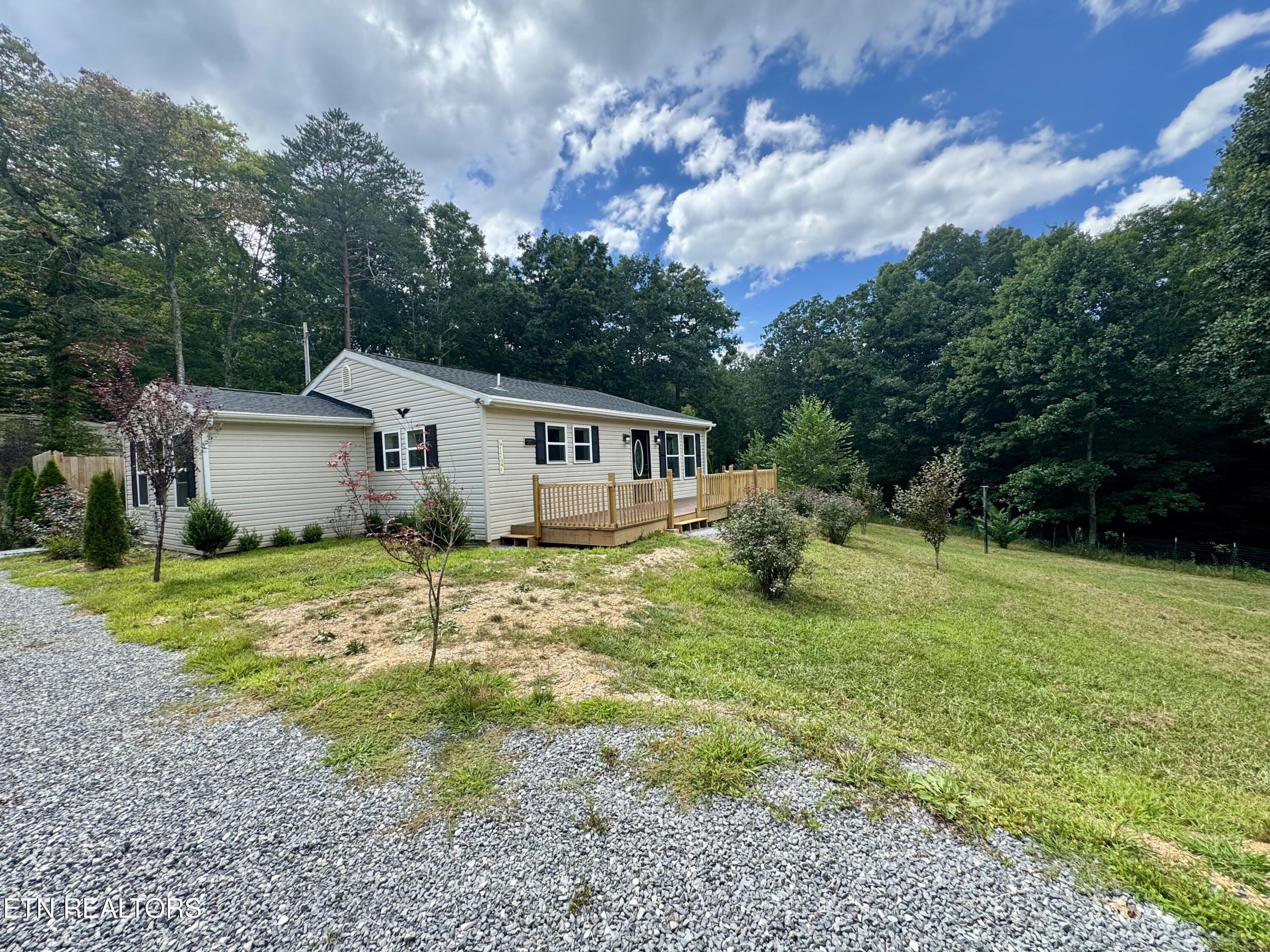 229 Ridge Top Circle