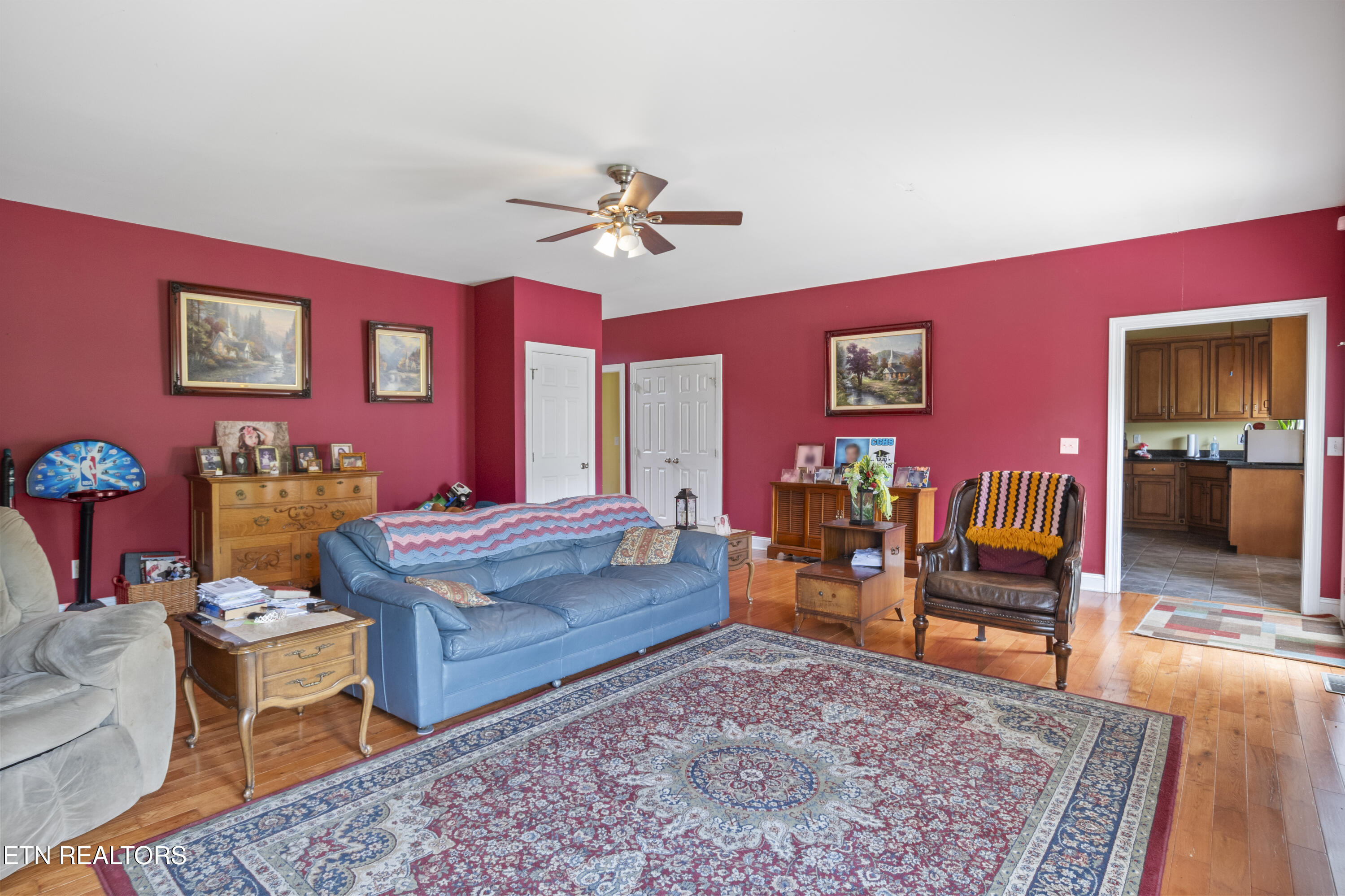 201 Locust Drive, LaFollette