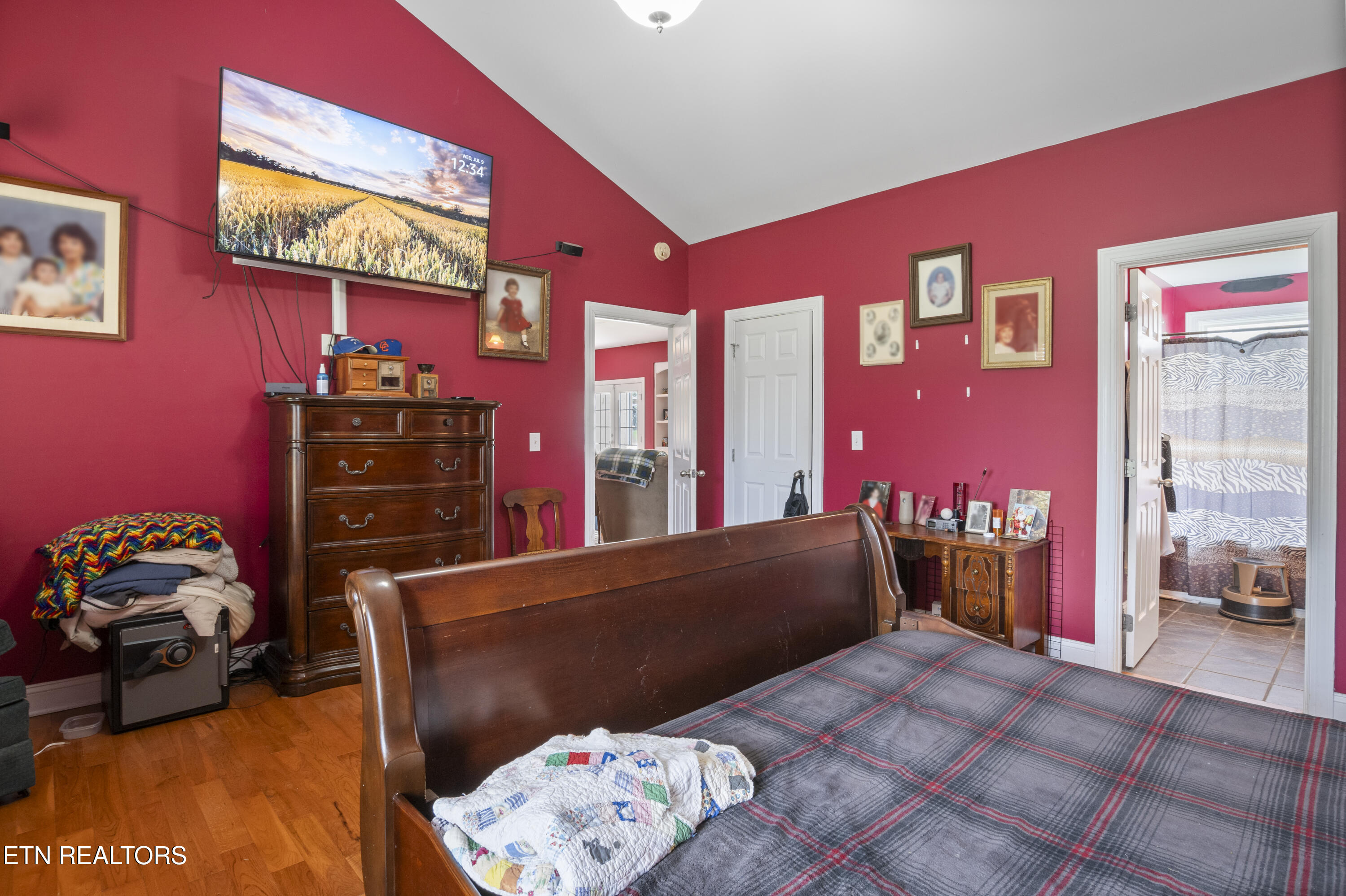 201 Locust Drive, LaFollette