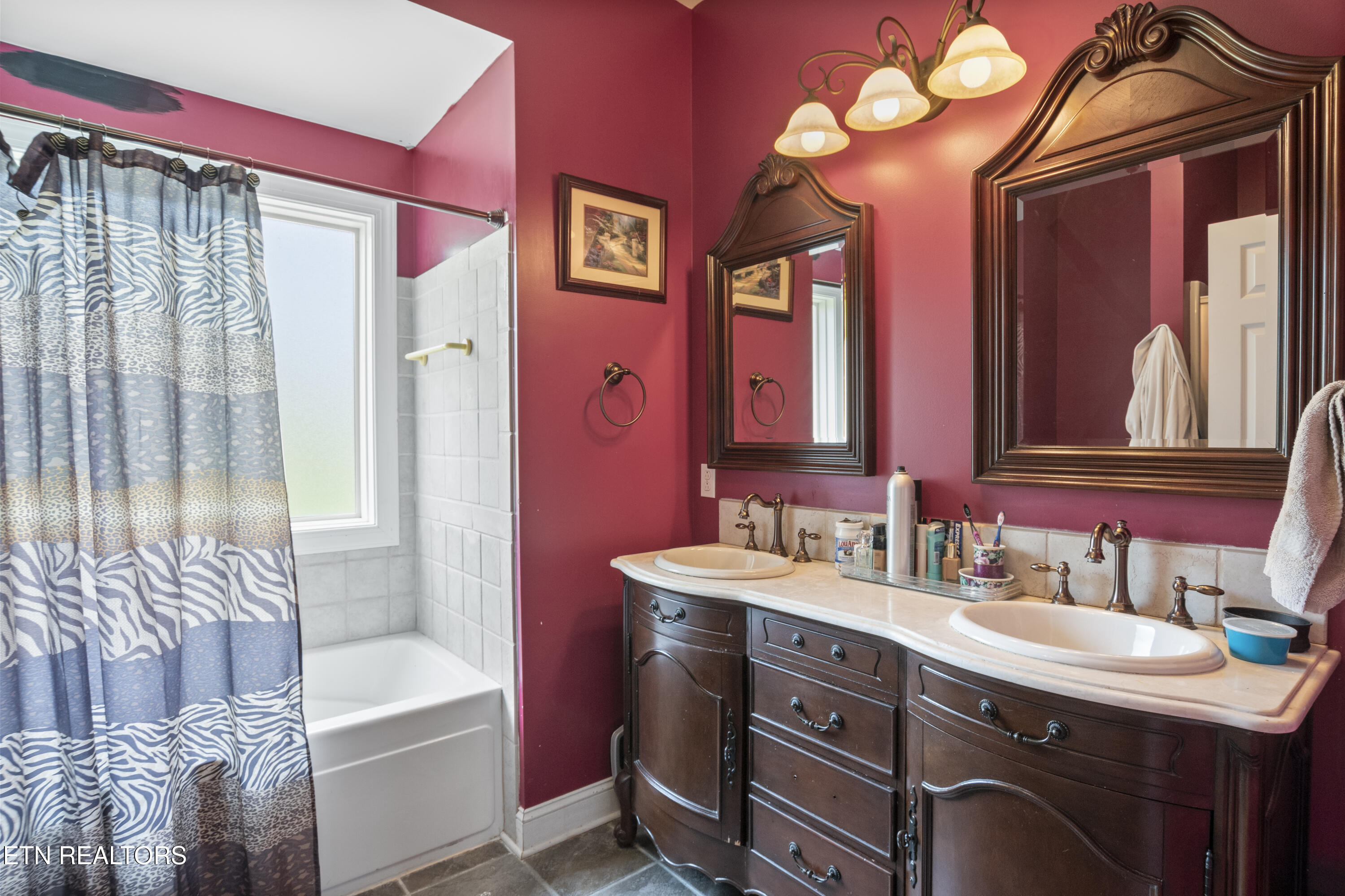 201 Locust Drive, LaFollette