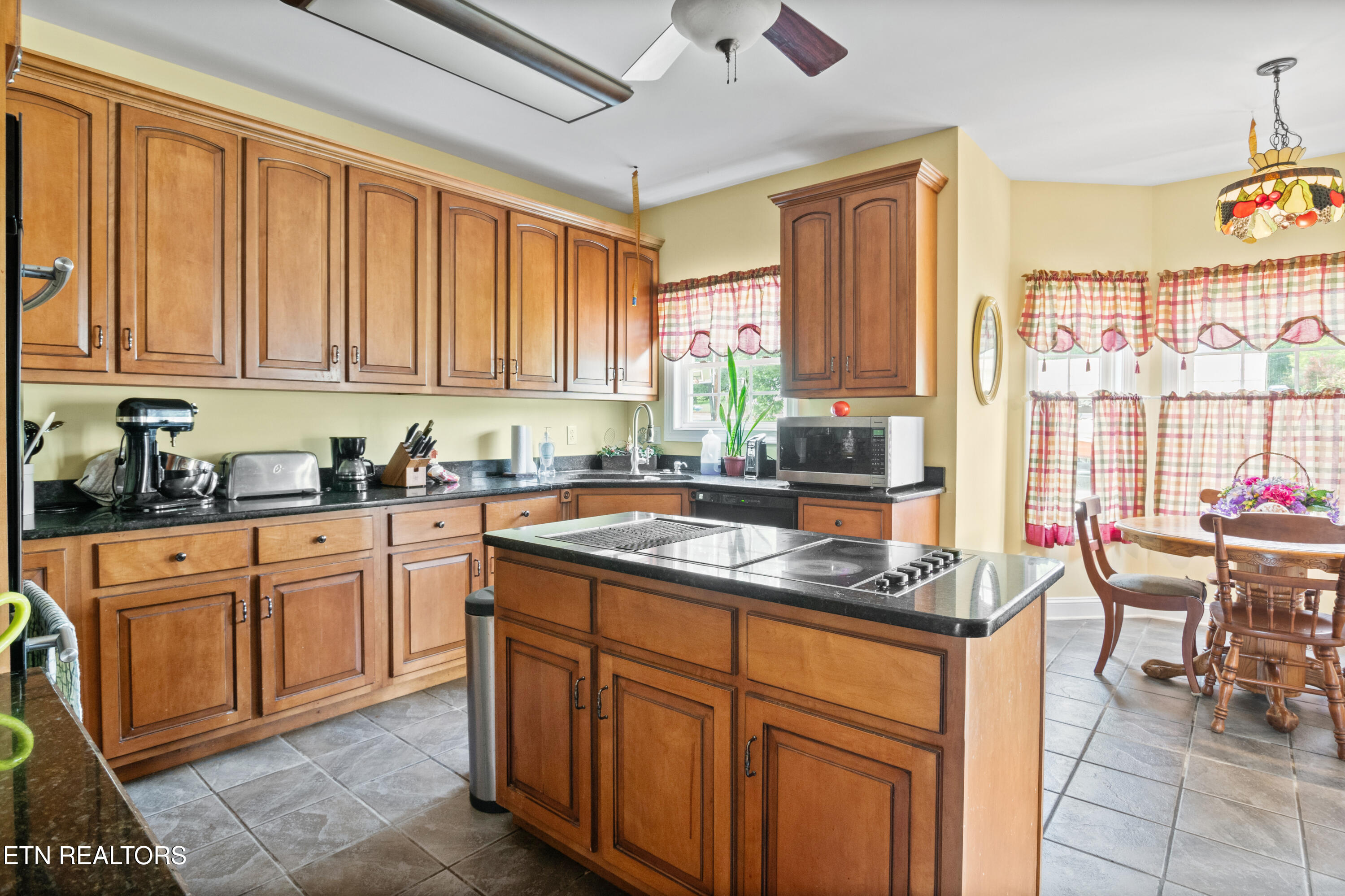201 Locust Drive, LaFollette