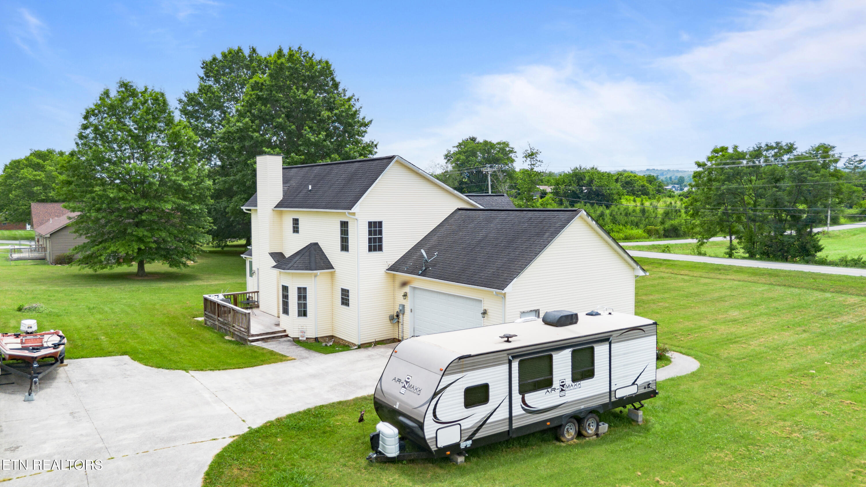 201 Locust Drive, LaFollette