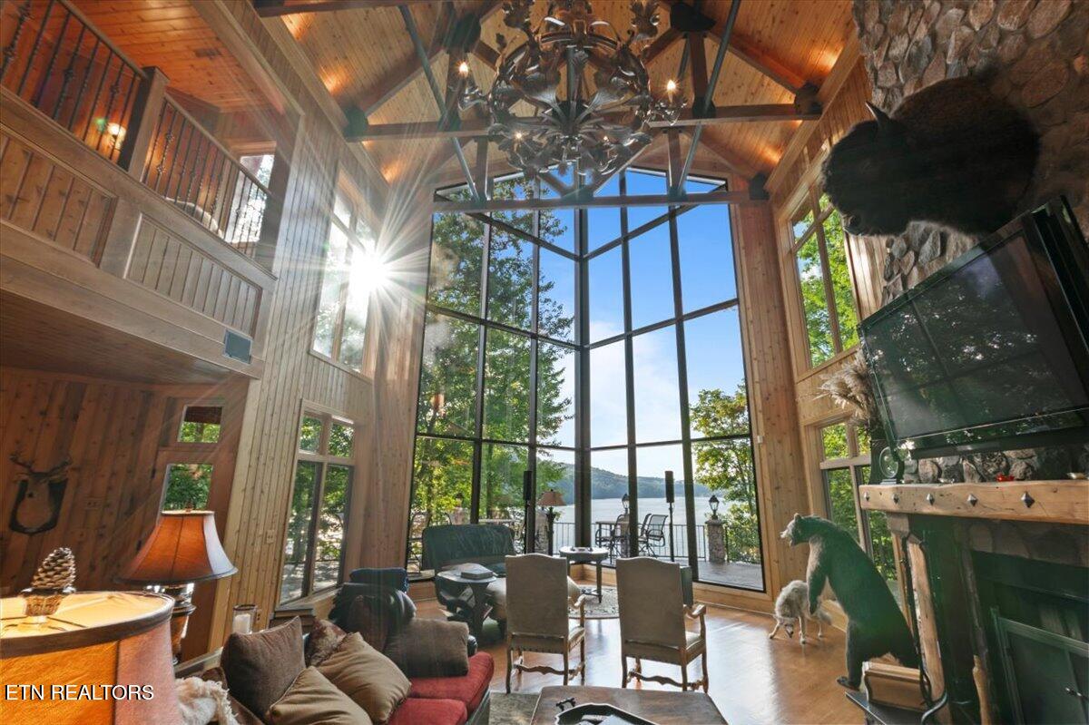 311 Deerwood Lane, LaFollette