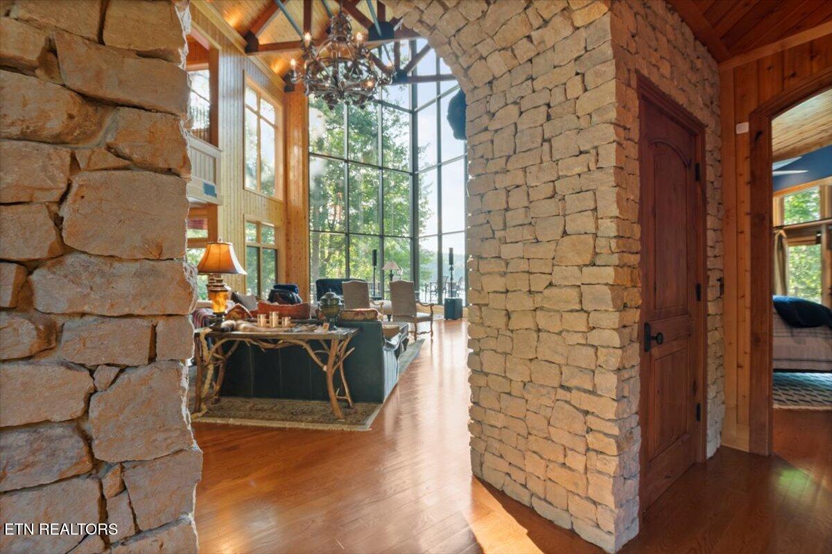 311 Deerwood Lane, LaFollette