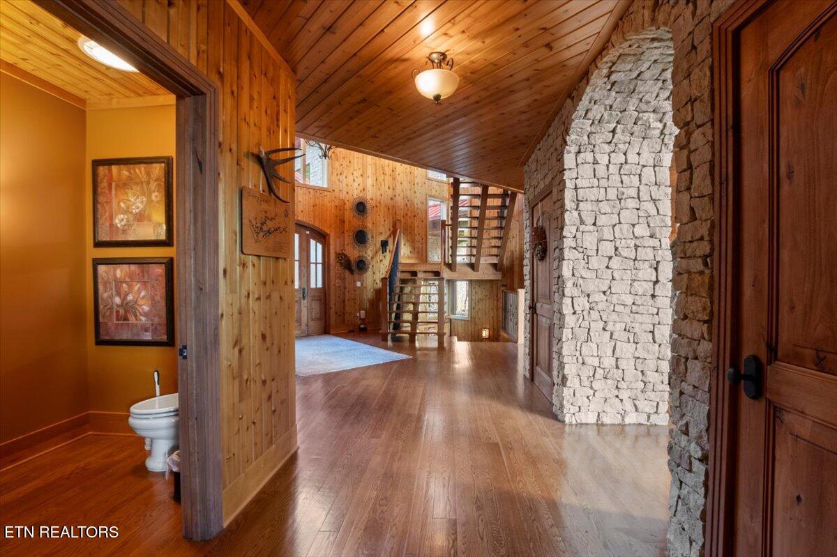 311 Deerwood Lane, LaFollette