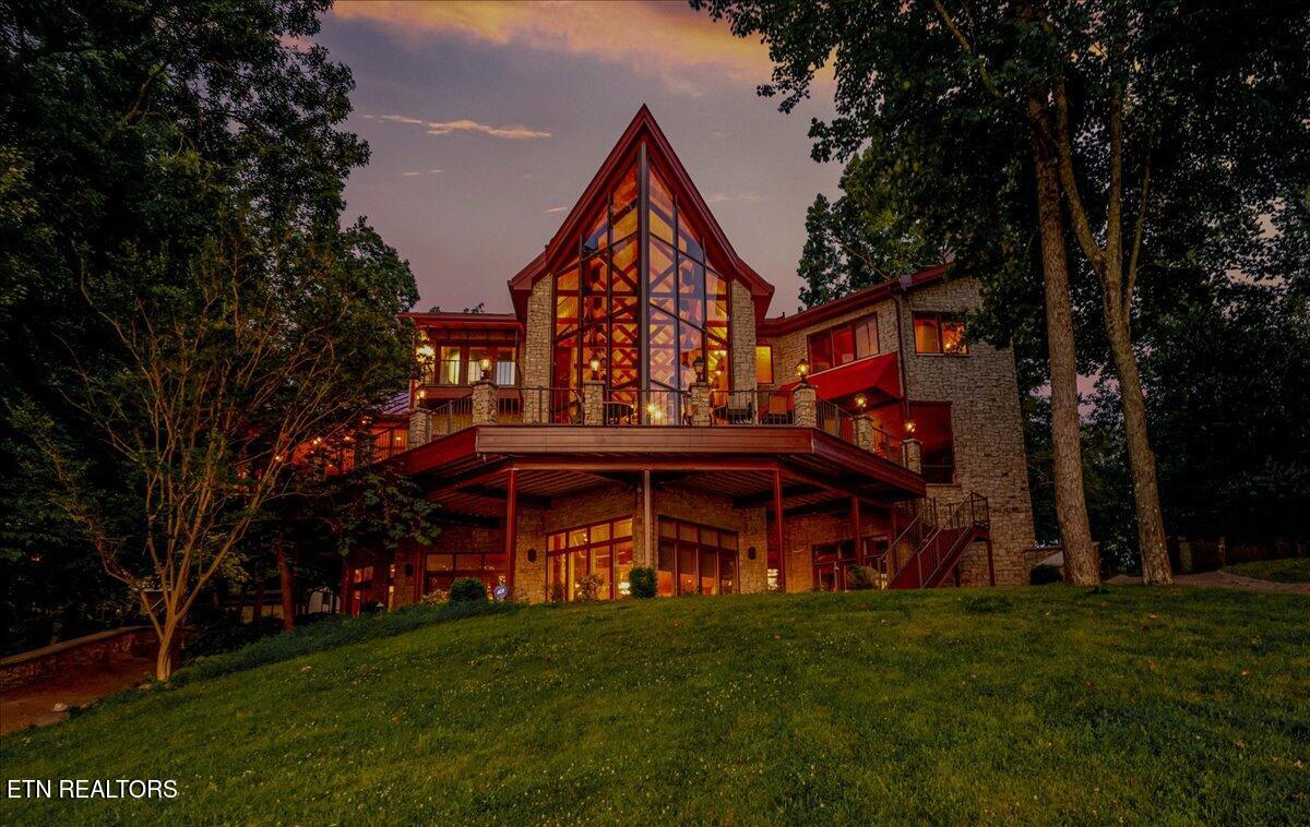 311 Deerwood Lane, LaFollette