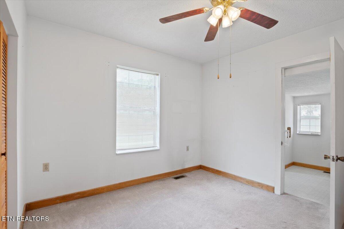 232 Lake Lane Lane