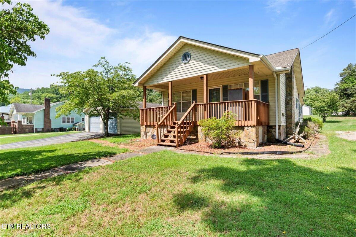 232 Lake Lane Lane