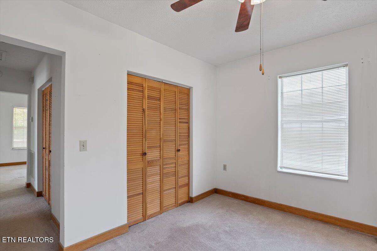 232 Lake Lane Lane