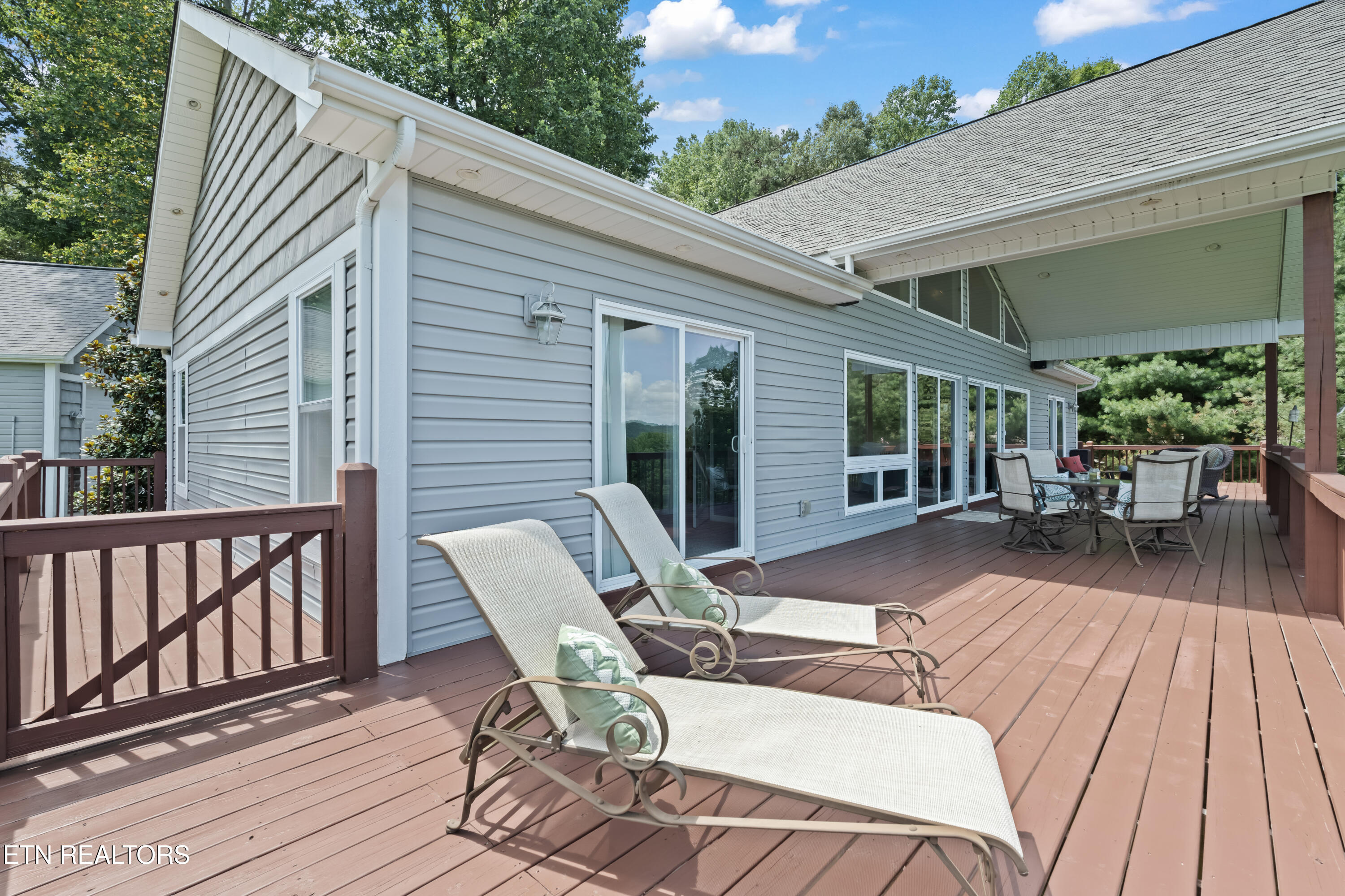 1470 Deerfield Way, LaFollette