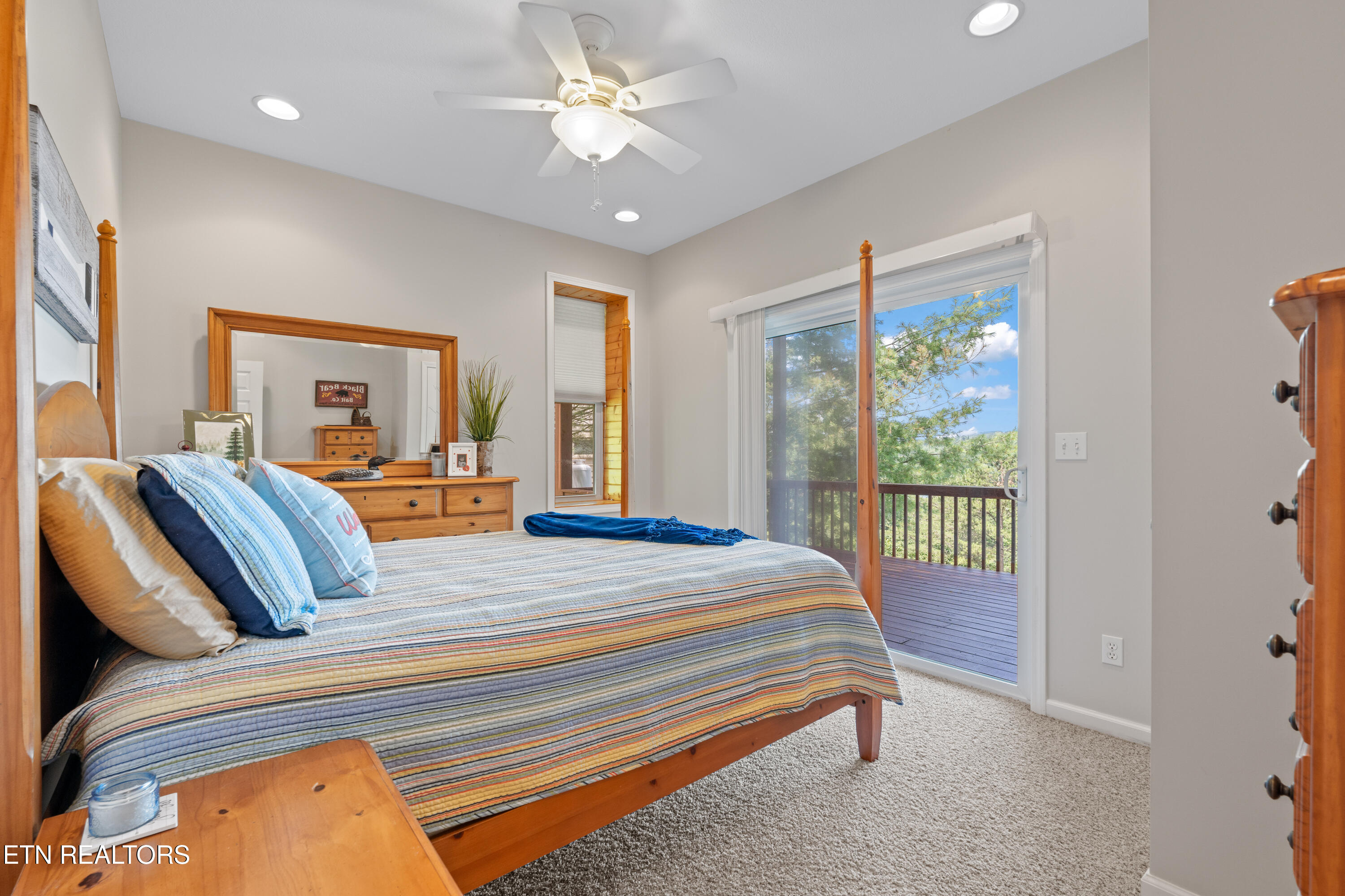 1470 Deerfield Way, LaFollette