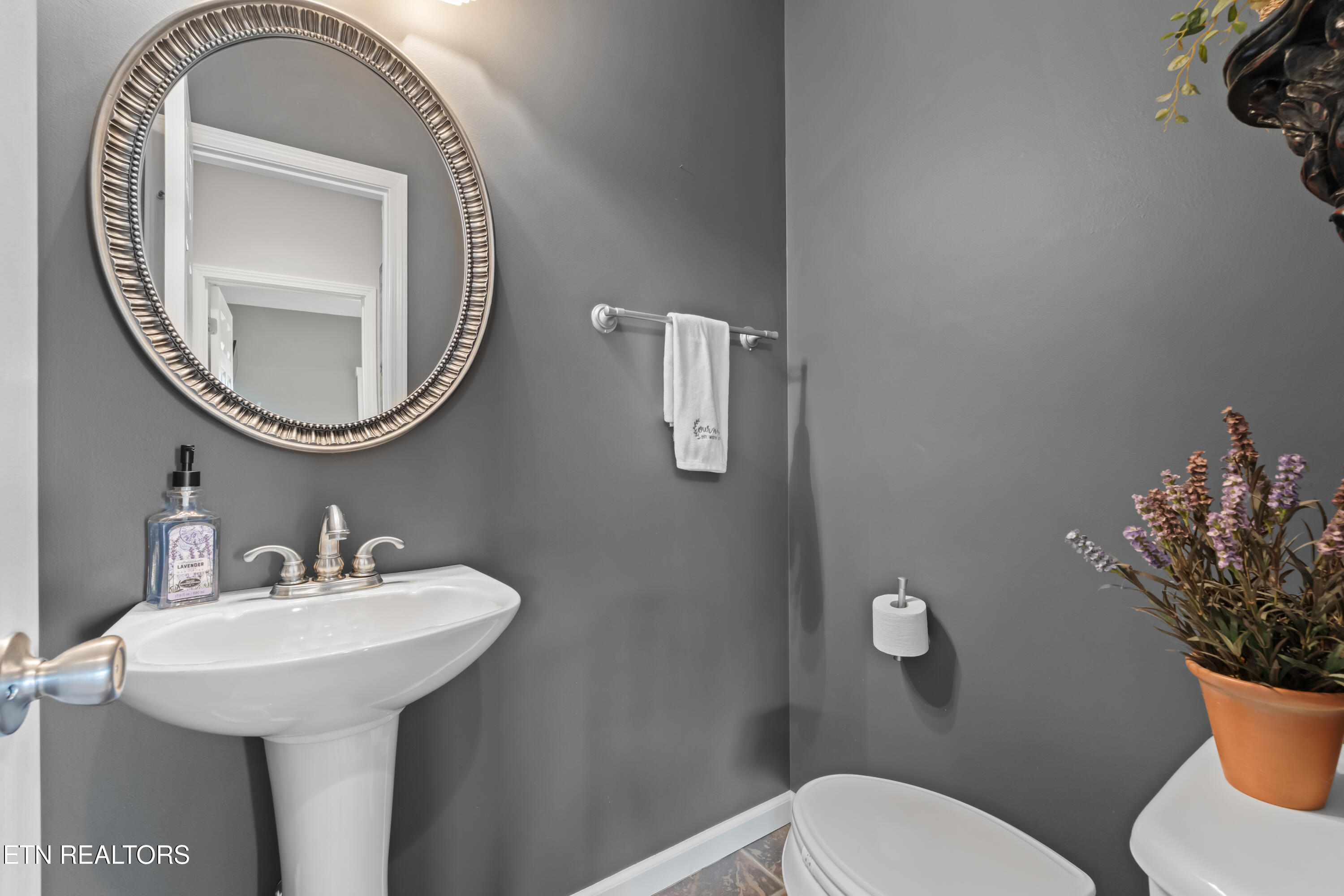 1470 Deerfield Way, LaFollette