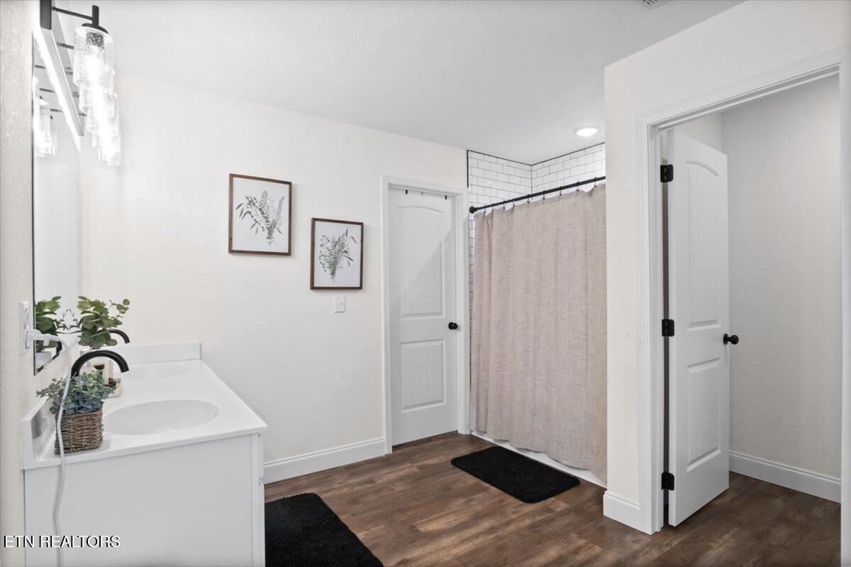 1179 Martin Lane, LaFollette