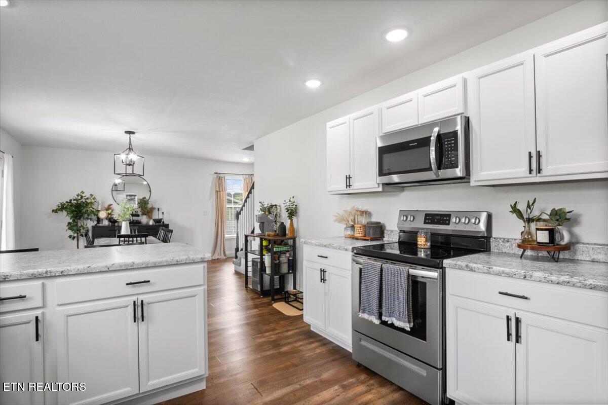 1179 Martin Lane, LaFollette